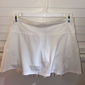 White lululemon skirt